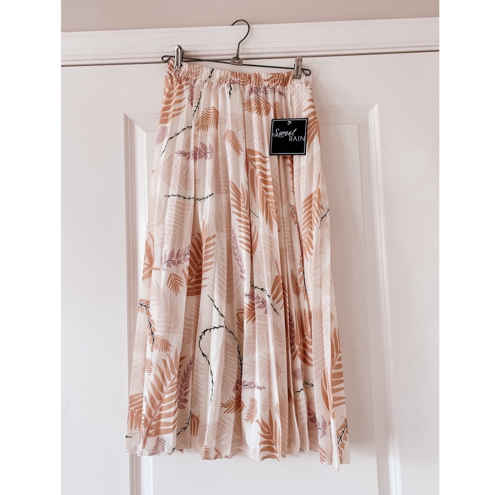 Roolee Skirt (Sweet Rain)
